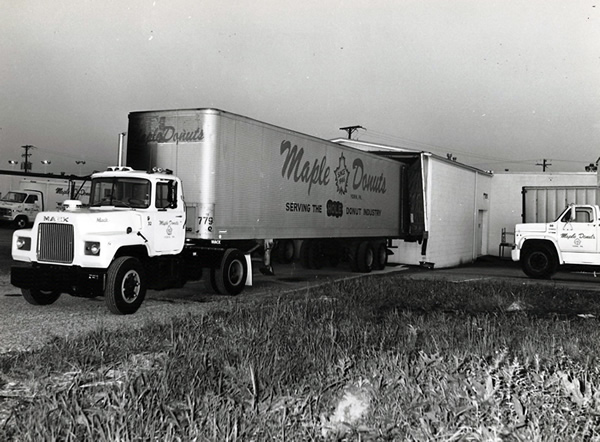Historical photo of Maple Donuts truck